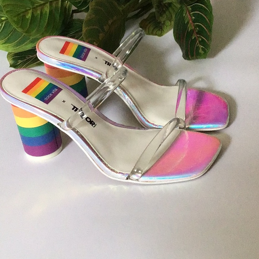 Dolce Vita Rainbow Noles Heels - Picture 9 of 15